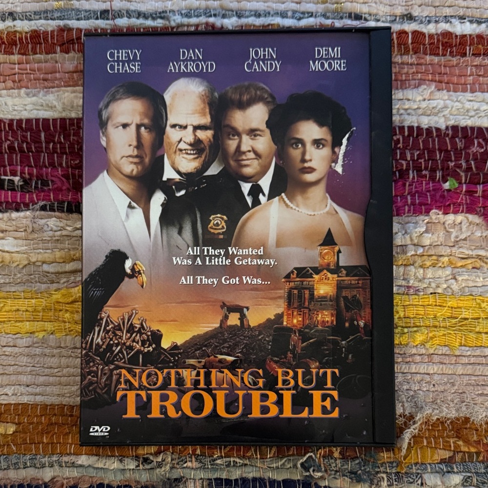 Nothing But Trouble DVD 📀 in excellent condition.